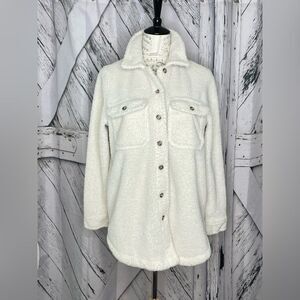 Universal Thread Shacket Fleece S